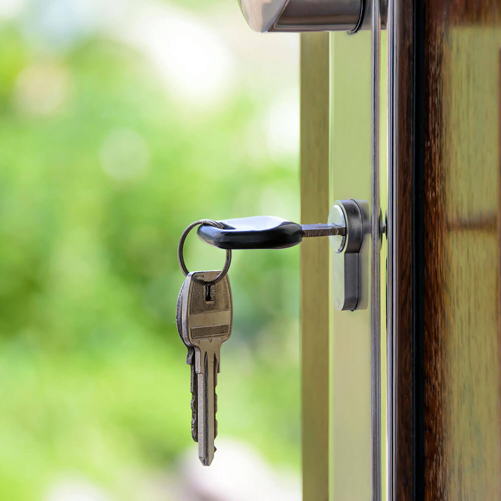BUY TO SERVICED ACCOMMODATION INVESTMENTS
